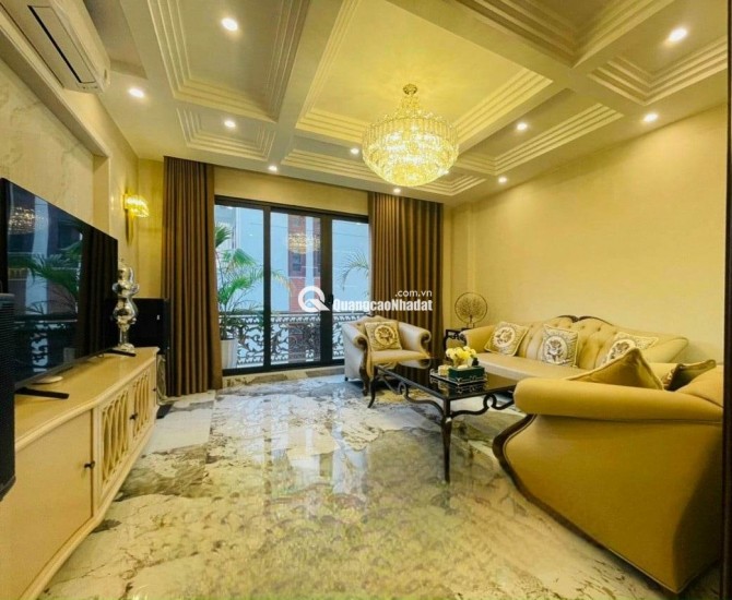 BÁN GẤP NGỌC LÂM 60M x 7T THANG MÁY, GARA Ô TÔ, FULL NỘI THẤT, KINH DOANH. GIÁ 1X TỶ